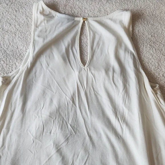 Apt. 9 White Geometric Embroidered Tank Top - Picture 6 of 8